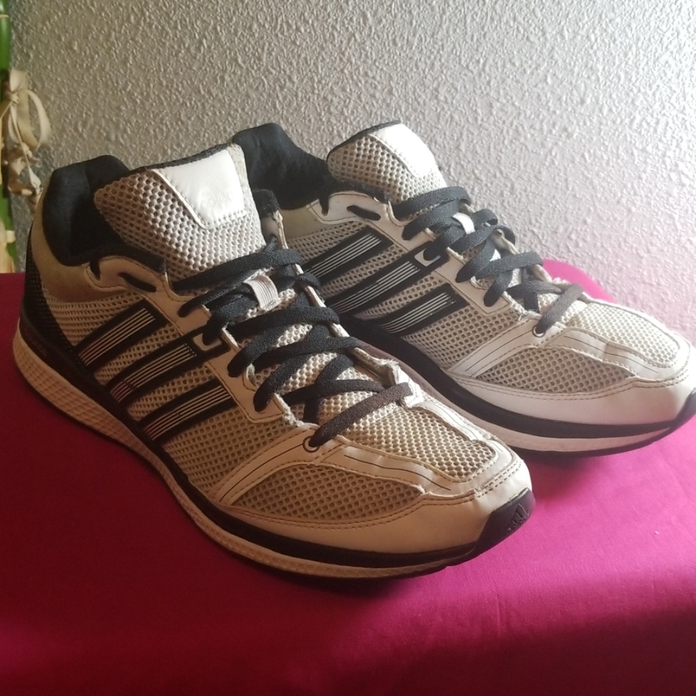 Adidas Mana Bounce